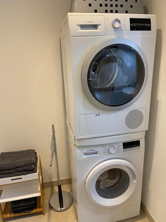 Bella Cruz 66 M2 Prestations Premium, Wifi, Balcon, Parking Avec Borne De Recharge Electrique, Plage Prieure, Commerces Ντινάρ Εξωτερικό φωτογραφία