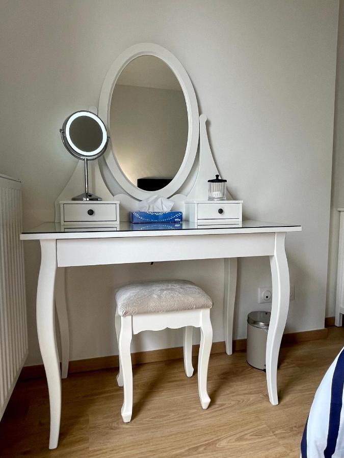 Bella Cruz 66 M2 Prestations Premium, Wifi, Balcon, Parking Avec Borne De Recharge Electrique, Plage Prieure, Commerces Ντινάρ Εξωτερικό φωτογραφία
