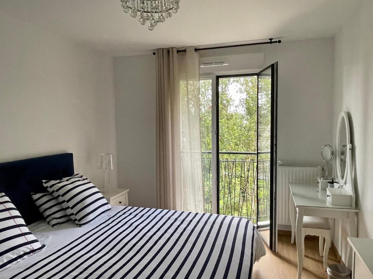 Bella Cruz 66 M2 Prestations Premium, Wifi, Balcon, Parking Avec Borne De Recharge Electrique, Plage Prieure, Commerces Ντινάρ Εξωτερικό φωτογραφία